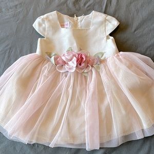 Baby dress, excellent condition